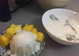Masukkan gula, garam dan daun pandan. Resepi Pulut Mangga Ala Thailand Original Blogopsi
