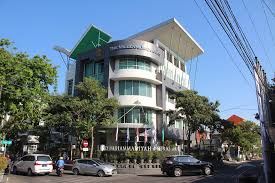 Sekolah unggulan akan semakin unggul jika program sekolah unggulan tersebut sesuai dengan kondisi sekolah dan dilaksanakan dengan professional. Mudipat Sekolah Terbaik Di Surabaya Ini Sudah Membuka Ppdb 2020 2021 Mudipat Co