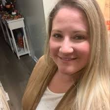 Jennifer Stepp's Instagram, Twitter & Facebook