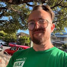 He really was one of the kindest, most generous people that I've ever met."  Real American Freestyle Chief Media Officer Eric Bischoff remembers his  friend and wrestling legend Hulk Hogan, who passed