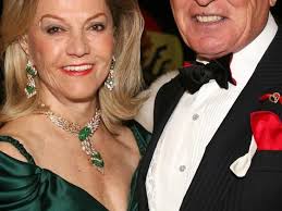 Veronica and Alexis Mersentes honored at Lady in Red gala