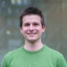 Hannah Lesch (@sciencehale)