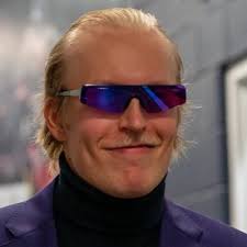 Bergie (@PatrickTapLaine)