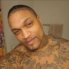 Lewis Crowder, age 32