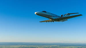 The baggage compartment can hold up to 11. Textron Prasentiert Die Cessna Citation Cj4 Gen2 Aerokurier