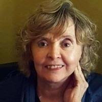 Lana Elmore's Instagram, Twitter & Facebook