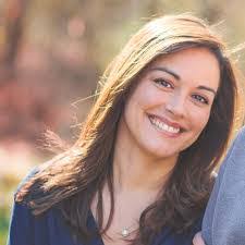 Cristina Figueroa's Instagram, Twitter & Facebook