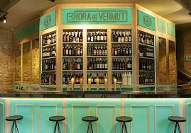 See how la hora azul ranks in our community. La Hora Del Vermut Madrid Plaza De San Miguel Austrias Restaurant Bewertungen Telefonnummer Tripadvisor