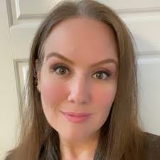 Shelley Wade (@Shwadey)