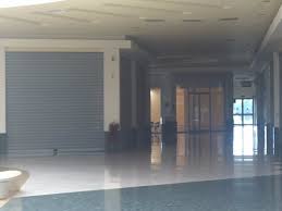 Presso i vari punti vendita, inoltre, è possibile acquistare i prodotti. Spaccio Alimentare Super Servizio Ristorazione Recensioni Su Centro Commerciale I Papiri Siracusa Tripadvisor