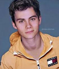 Идеи на тему «Фото блогеров» (19)