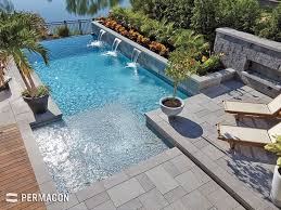 Plates De Bande Au Bord De Votre Piscine Small Backyard Pools Mod Pool Pool Houses