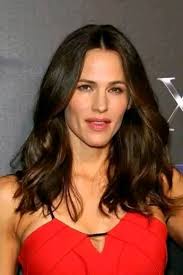 Happy Birthday to the Graceful Jennifer Garner! 🎬🎂🌟💖🎭