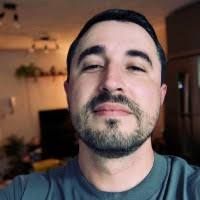 40+ "Chris Pinheiro" profiles