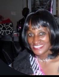 Roberta Ware's Instagram, Twitter & Facebook