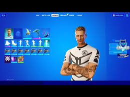 Footballer harry kane's wife, katie, 27, looked to have sprung back into shape when she posed for pictures in the sunshine showing off her incredible figure on instagram on monday. New Leaked Football Cosmetics Harry Kane And Marco Reus Skins Emotes Back Blings In Fortnite