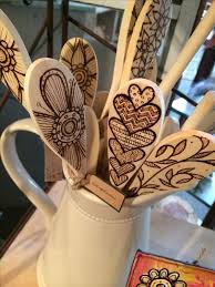 Learn How To Wood Burn With 3 Easy Tutorials Wood Burning Basics For Beginners Wood Crafts To Sell W Wood Burn Spoons Wood Burning Crafts Diy Wood Projects