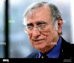 Standup comic hi-res stock photography and images