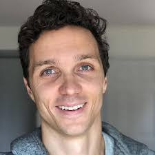 Bryan Farris's Instagram, Twitter & Facebook