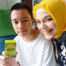 Vegeblend 21 Jr & Fruit 18 Jr