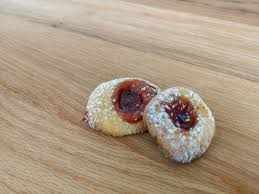 Plätzchen backen ist ein spaß für jung und alt. Ausstechplatzchen Fur Kinder Platzchen Rezepte Fur Weihnachten