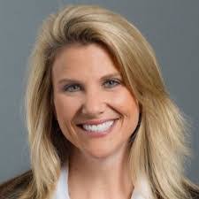 Lisa Renfro's Instagram, Twitter & Facebook