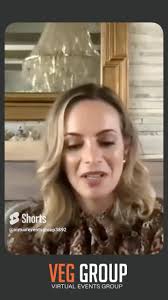 Whether you’re a budding creator or a seasoned pro, there’s always  something new to learn. Hear from Ronit Cohn, manager to some of today’s  biggest social media stars