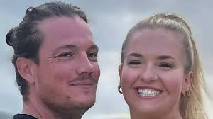 Jaimee Neale from BDDU season 2 reminds me of a celeb actress but I can't  think of who it is. Any help?