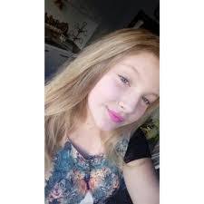 Laura Wiegert's Instagram, Twitter & Facebook