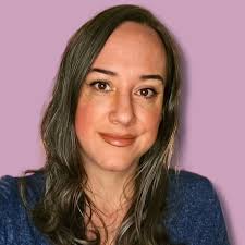 Lua nova em Áries = renascimento, mas torna-a quente e um pouco  aterrorizante.