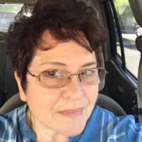 50+ "Dee Holmes" profiles