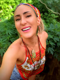 Imogen Steele New Zealand Goddess