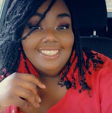 When Momo's manager tries to turn her into a private dancer!