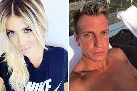She married mauro icardi, her cl. Maxi Lopez S Letter Against Wanda Nara Unleashes A New Court Scandal Diez