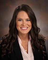 Kellie Howell's Instagram, Twitter & Facebook