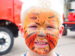 Hire Darrell Barber Creative Specialist