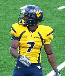 Noel Devine Wikipedia The west virginia mountaineers football team represents west virginia university (also referred to as wvu or west virginia) in the ncaa football bowl subdivision (fbs) of college football.
