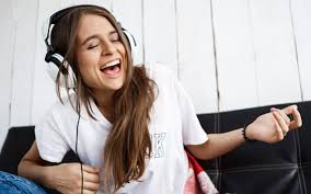 Agora você pode baixar mp3 baixa musicas romanticas ou músicas completas a qualquer momento do smartphone e salvar músicas. Baixar Musicas Lancamentos Internacional 2021 Musicas Mais Tocadas