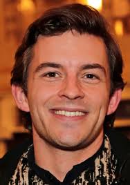 Jonathan Bailey (I)