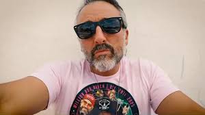 “Make America Paint Again” will be the protest chant today for J.J.  Weinberg when he demonstrates alone outside the Trump Tower in Chicago. ,  The Valparaiso artist chose to protest outside Trump Tower ...