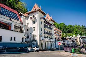 Vila moldavia class otel bacau uluslararasi havaalanına arabayla 60 dakika uzaklıkta bulunmaktadır. Cazare Slanic Moldova 9 Oferte De Cazare Romania Turistica Ro