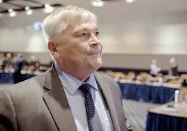 Penn State's Eric Barron to collect $1 million as he leaves the presidency 