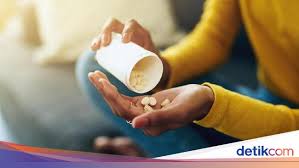 Tahap awal sediaan injeksi dan sirup mengandung ranitidin yang ditarik. Ditarik Bpom Ini Daftar Obat Asam Lambung Ranitidin Yang Berisiko Picu Kanker