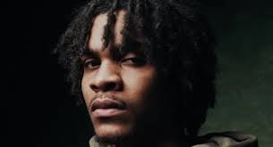 El Arcas comparte la versión acústica de 'SINTIGO'