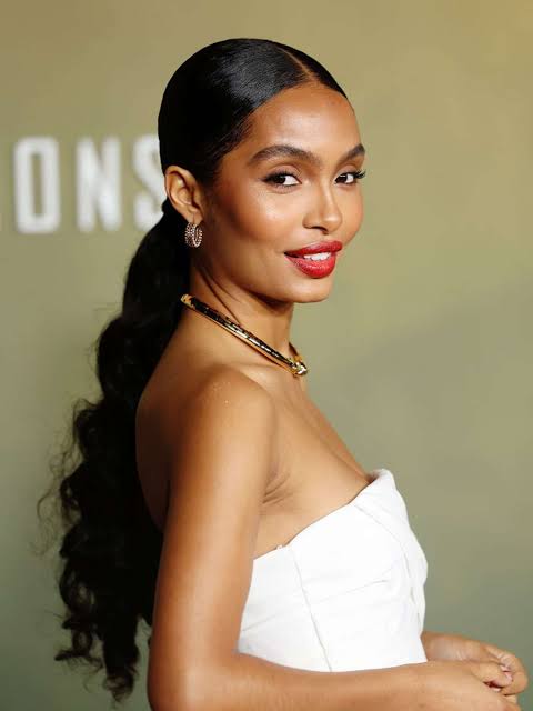 How to Do a Slicked-Back Ponytail on Every Hair Type