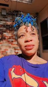 Edwina Moore (@moorelocsandbraids) • Instagram photos and videos