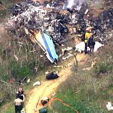 Kobe bryant and daughter gigi prayed together at catholic mass at their local church hours before they both died in the tragic helicopter crash, dailymail.com can reveal. Fog May Have Disoriented Pilot In Helicopter Crash That Killed Kobe Bryant 8 Others Ntsb Abc News