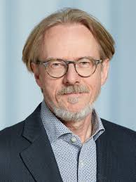 Marc Burger's Instagram, Twitter & Facebook