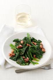 L'autunno offre numerosi alimenti gustosi, e ricchi di proprietà che fanno bene al nostro organismo. Come Cucinare Gli Spinaci Sale Pepe