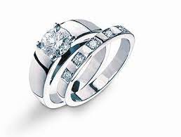 Pin By Devilious Giirl On Joyas Bvlgari Engagement Ring Diamond Engagement Rings Beautiful Engagement Rings